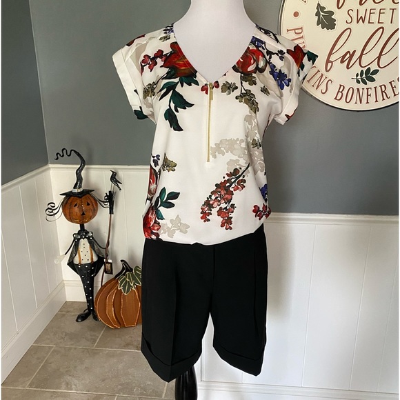 Express Editor Shorts - Picture 2 of 10